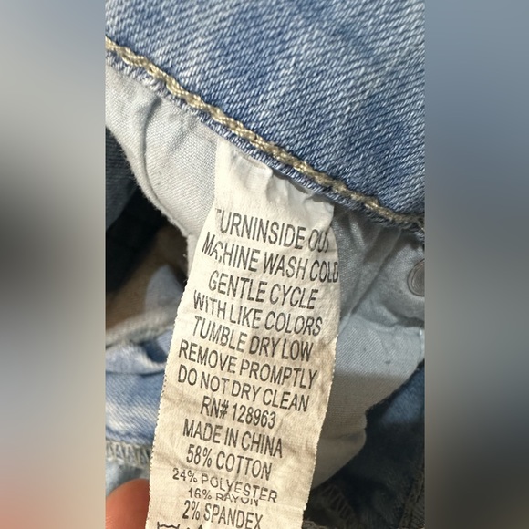 Shorts - Picture 5 of 5